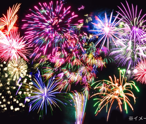 オープン周年記念 クレセントビーチ夏祭り花火大会16が開催 福山市内海町